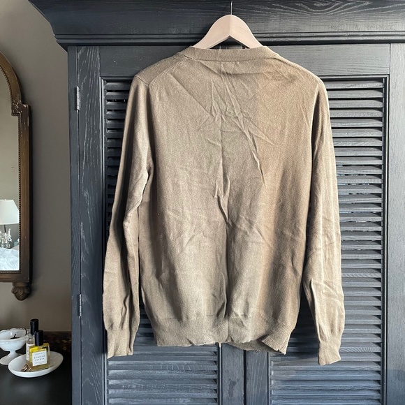 Olive J. Crew Cardigan - Picture 2 of 5